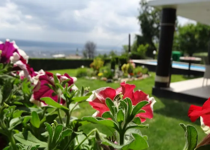 Infinity Sky Konukevi Varna